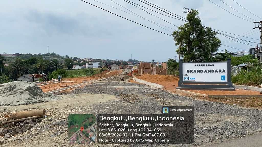 foto gerbang perumahan GRAND ANDARA