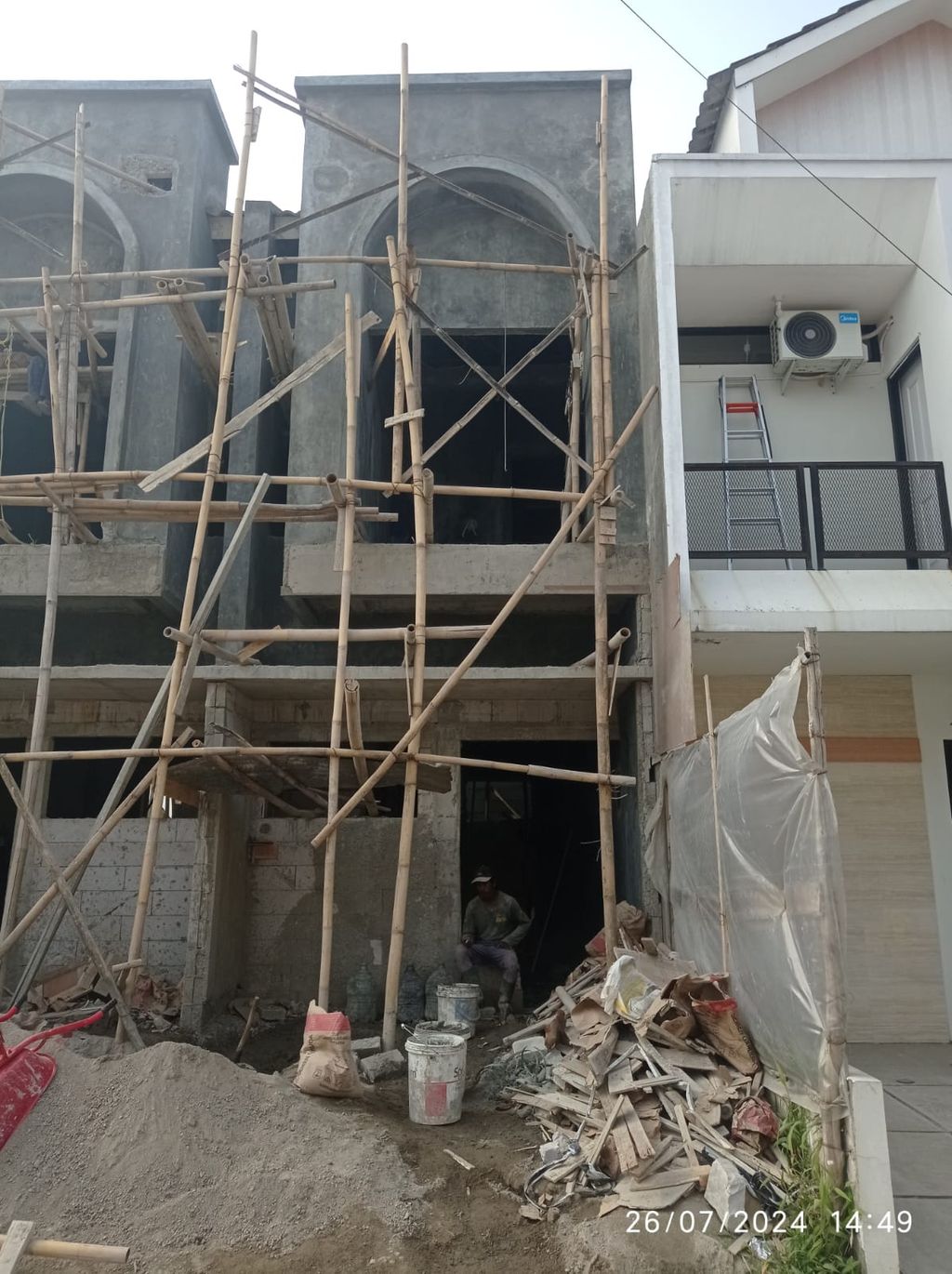 foto tampak rumah tipe 42 Compact High Ceiling (2KT) (397) perumahan G-Land Ciwastra Park