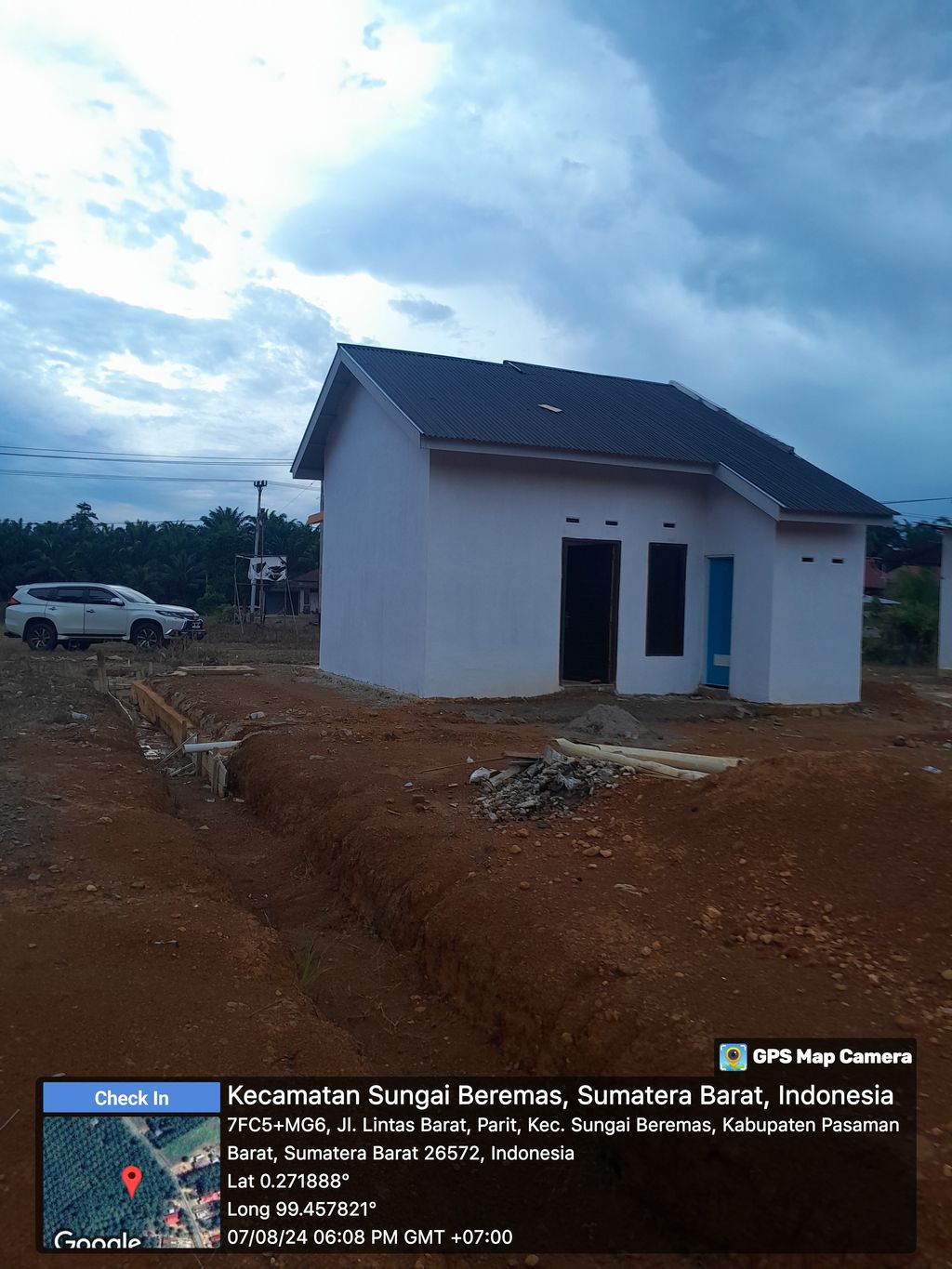 foto posisi tengah perumahan PERDANA INDAH KARYA I