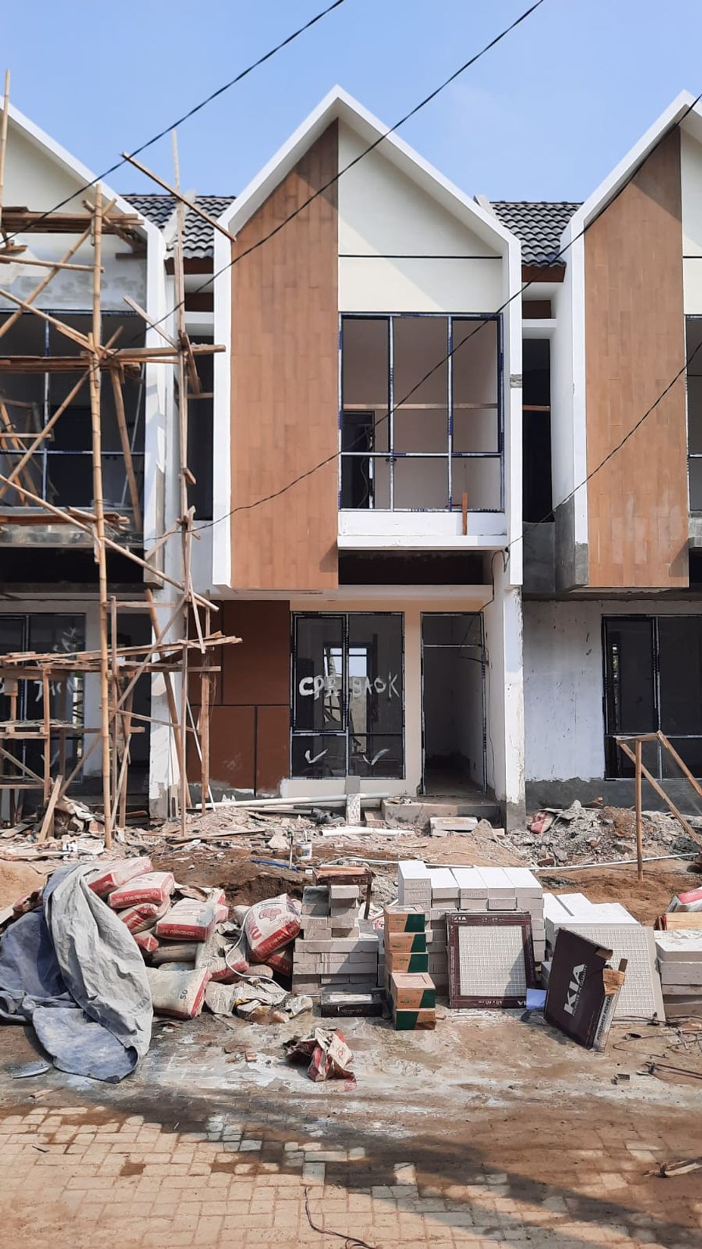 foto tampak rumah tipe 38 Compact (437) perumahan G-Land Padalarang Residence 3