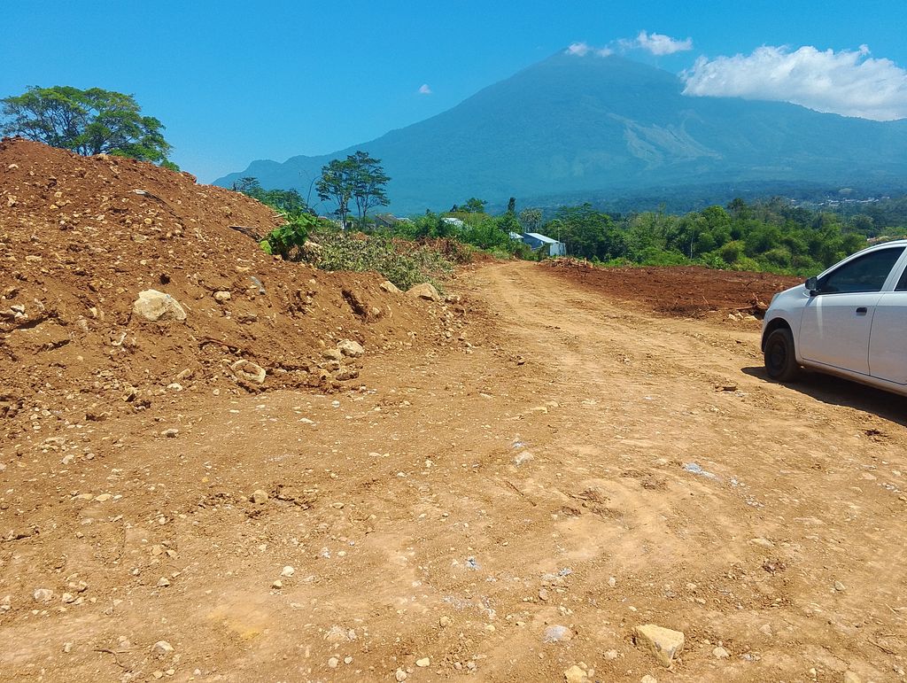 foto posisi tengah perumahan RUMAH NINGRAT SAMPORA
