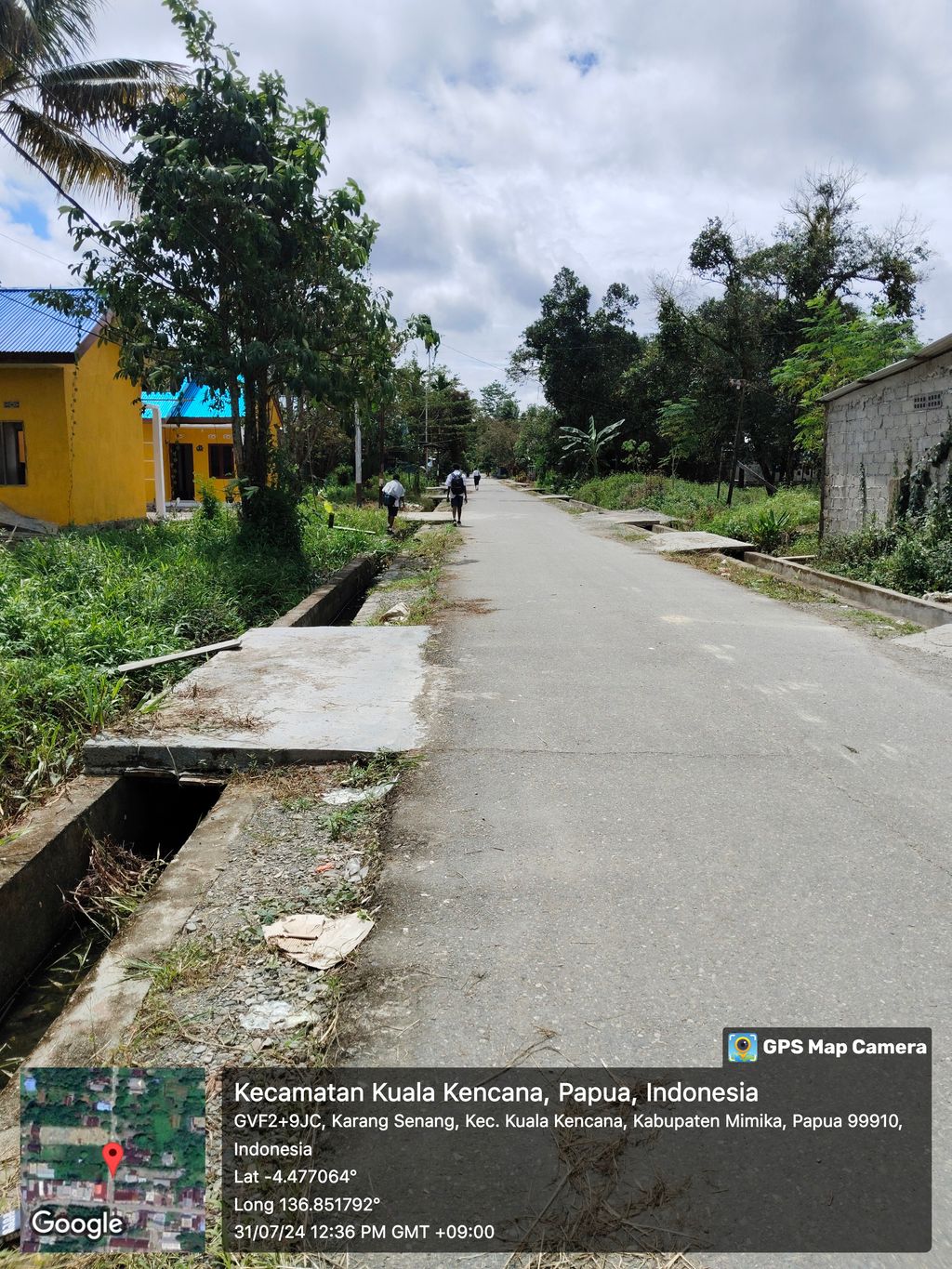 foto gerbang perumahan Puri Indah