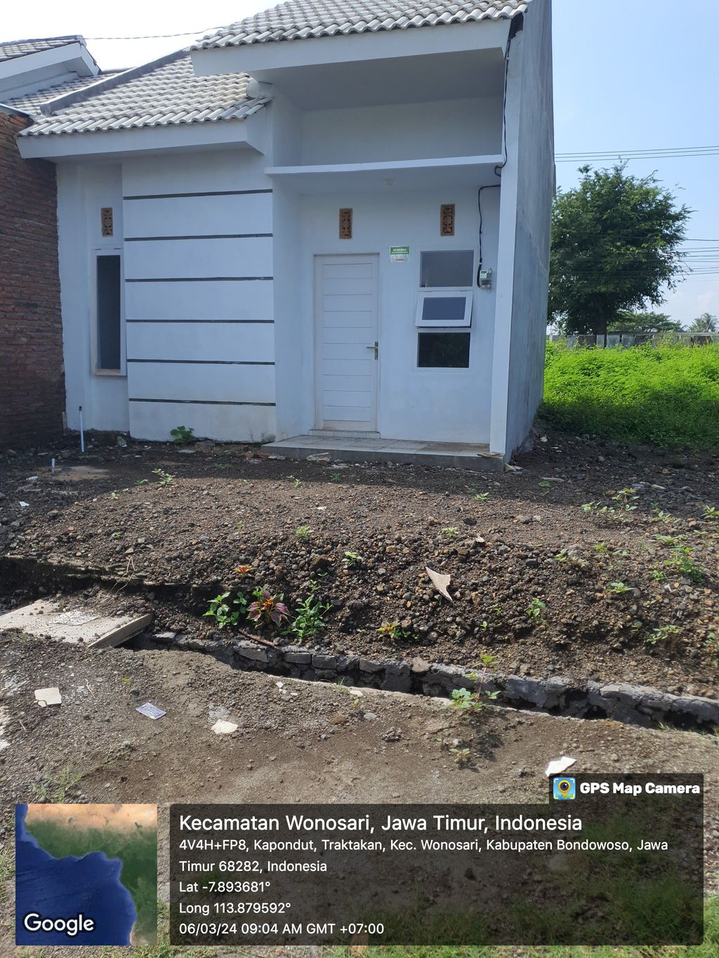 foto tampak rumah tipe Limited Subsidi perumahan Kharisma Regency