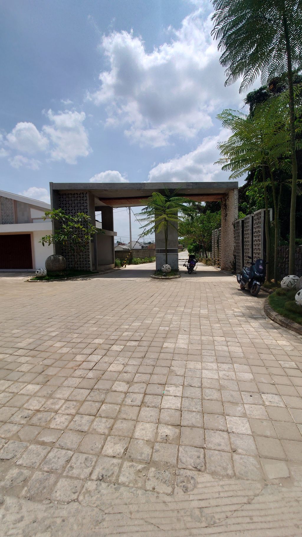 foto gerbang perumahan Gadang Sejahtera Premiere Tahap 3