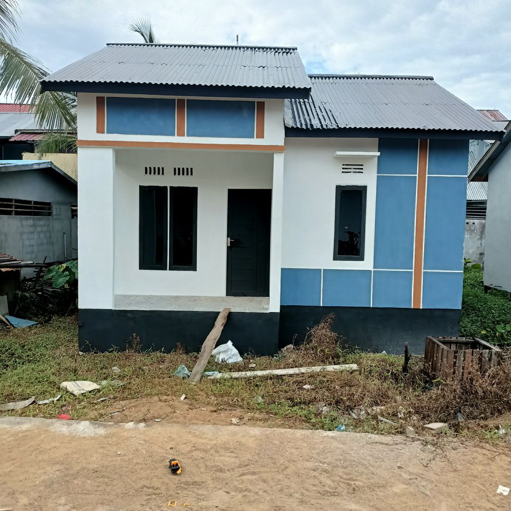 foto contoh rumah perumahan PERUMAHAN GREEN BORNEO