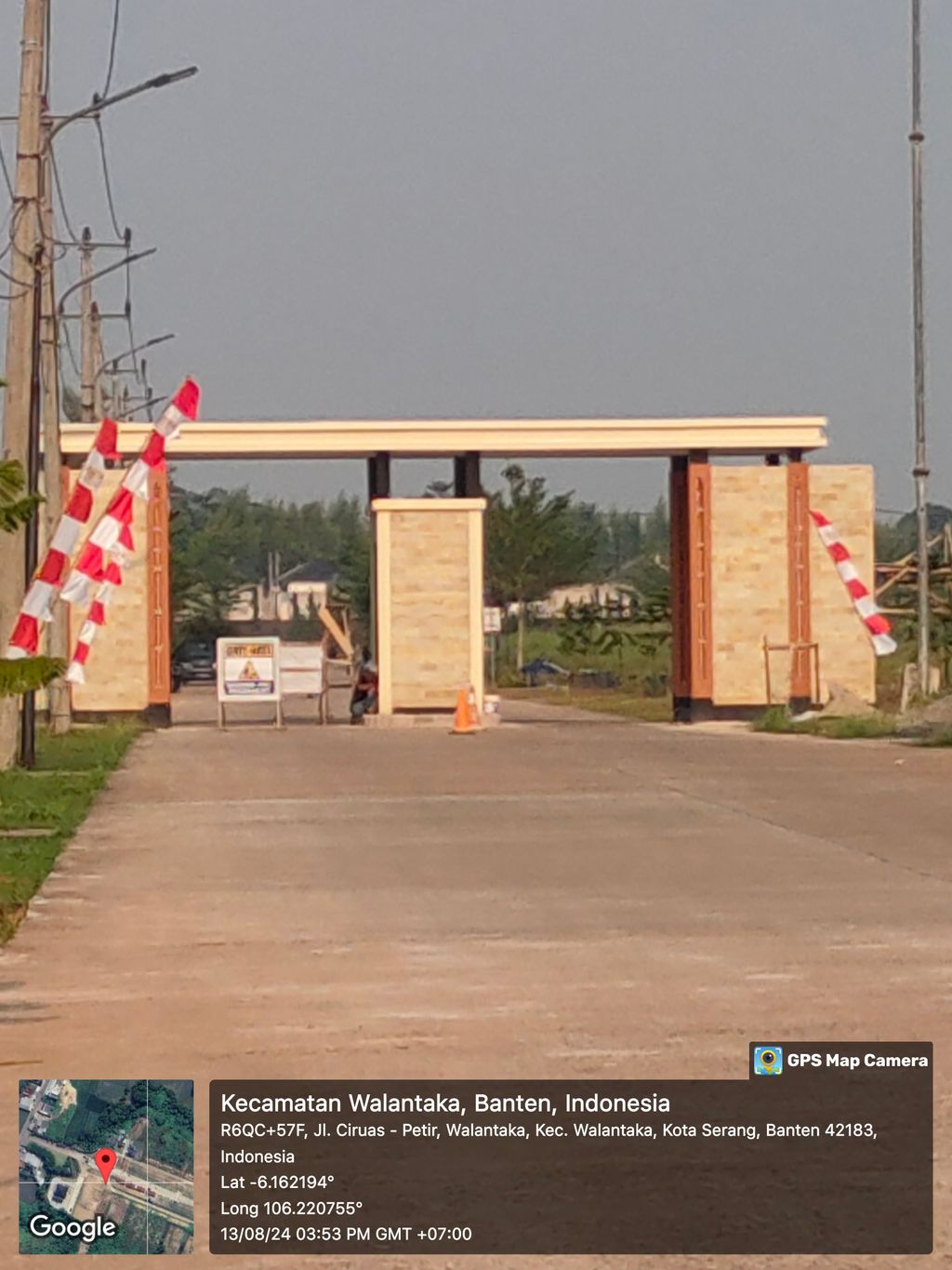 foto gerbang perumahan CIRUASLAND TAHAP 3