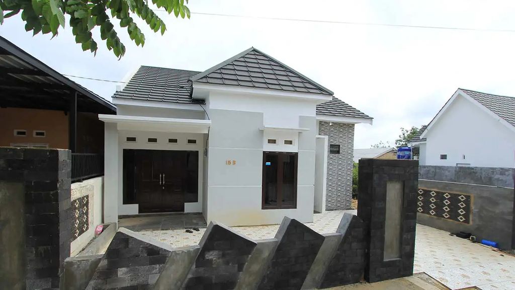 foto tampak rumah tipe INTANSARI II perumahan Komplek Kampoeng Shafwah Intansari