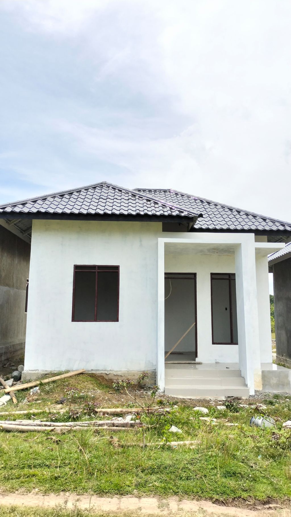 foto tampak rumah tipe 36 perumahan Perumahan Komplek Villa Mika Blang Tingkeum