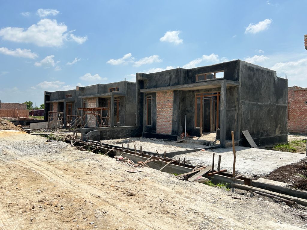 foto posisi tengah perumahan PESONA FATHYYAH RIMBO PANJANG