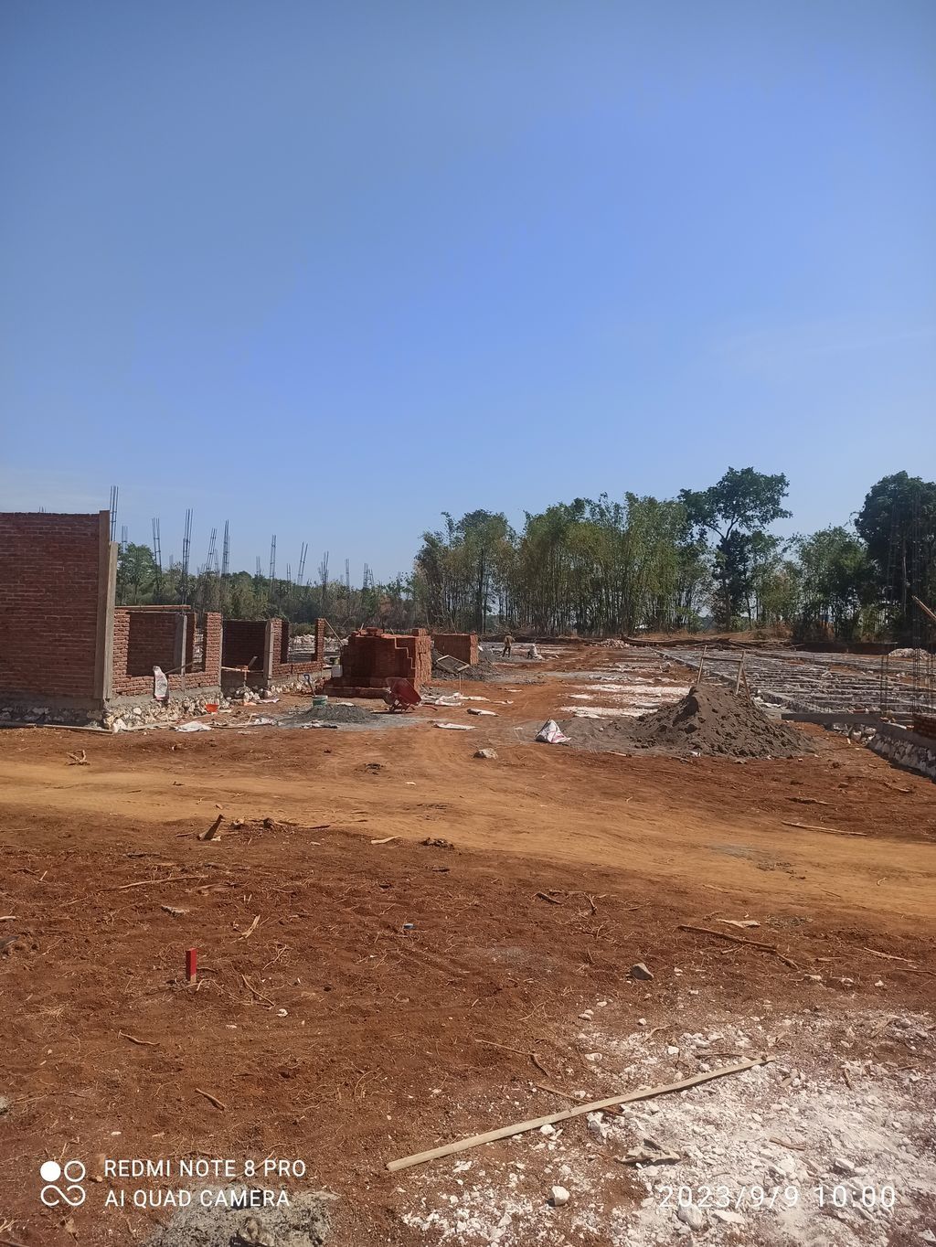 foto posisi tengah perumahan VILLA MUTIARA MADINAH 2