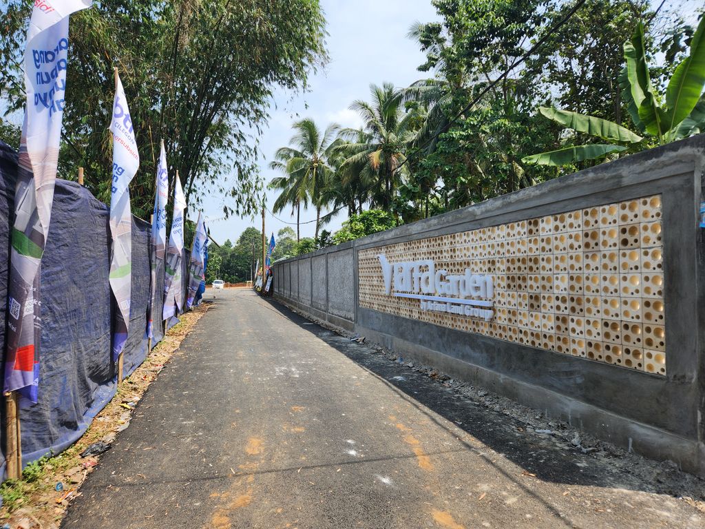foto gerbang perumahan VIARFA GARDEN