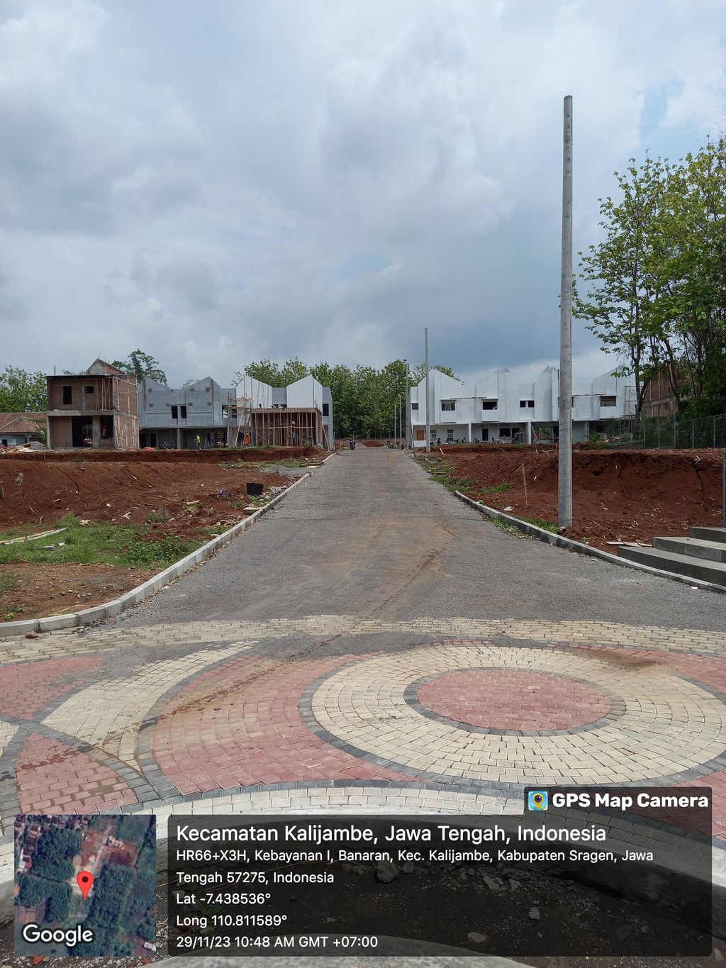foto contoh rumah perumahan STARCITY