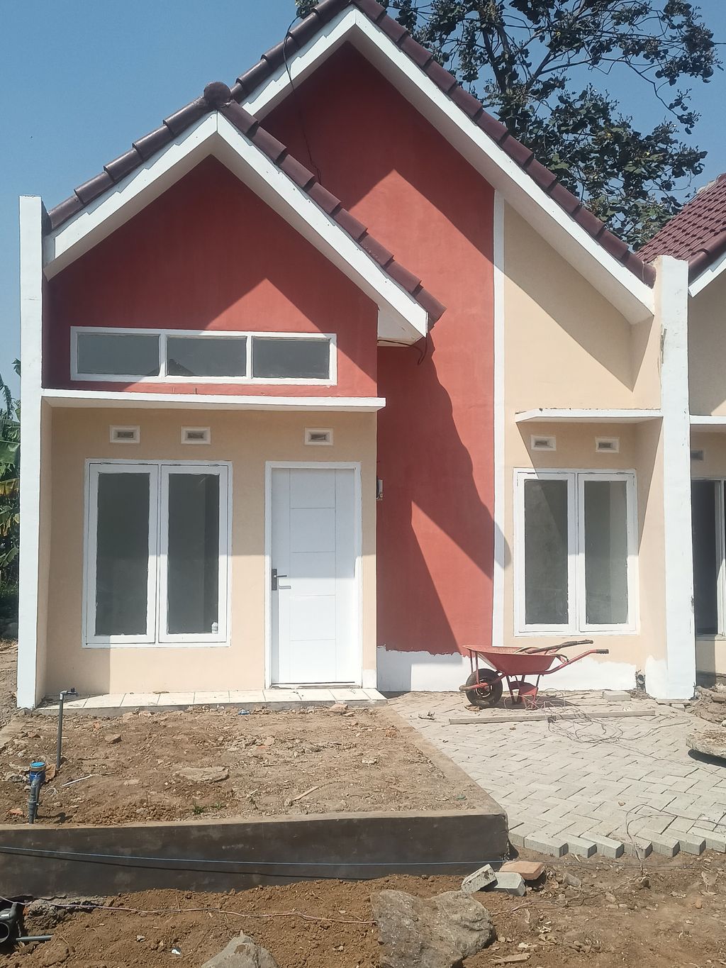 foto tampak rumah tipe 23 perumahan MORSE REGENCY DAMPIT TAHAP II