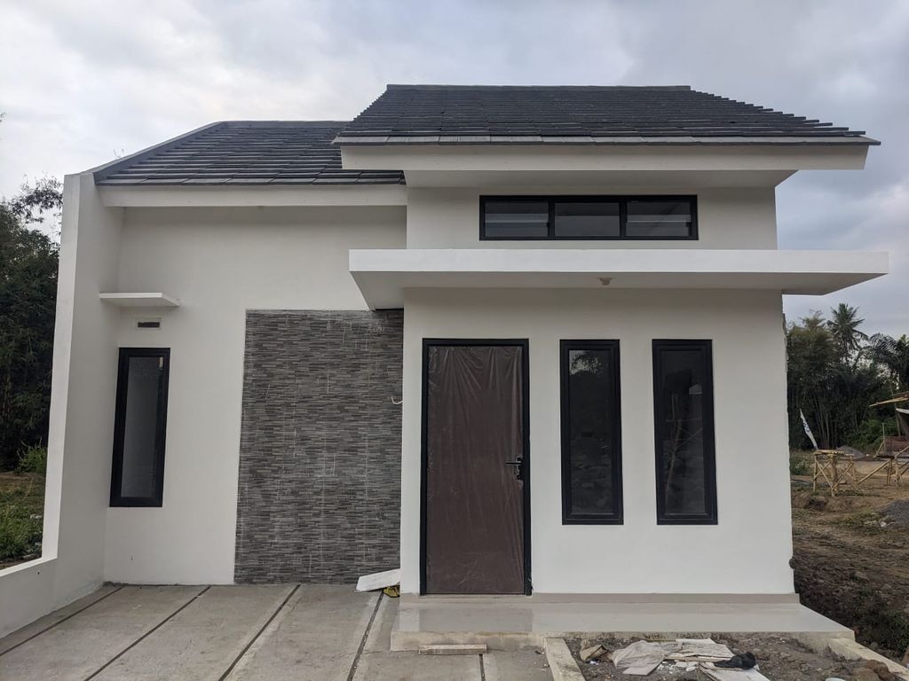 foto tampak rumah tipe C perumahan Dalem Danurejo Regency