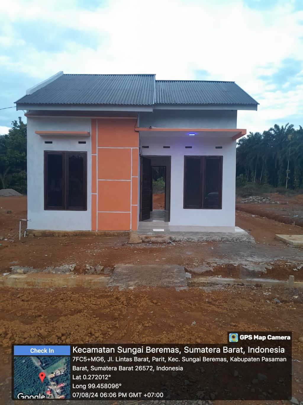 foto tampak rumah tipe 36 perumahan PERDANA INDAH KARYA I