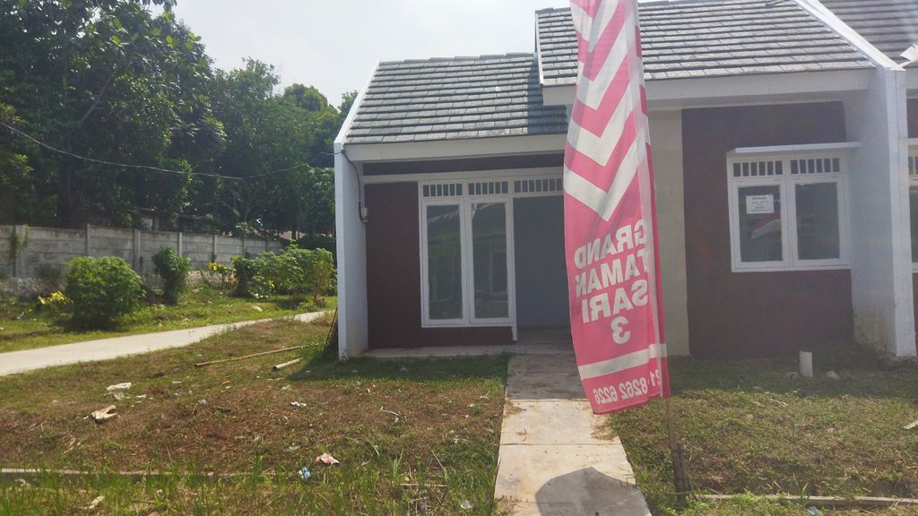 foto tampak rumah tipe 22/101 perumahan Grand Tamansari 3 Residence