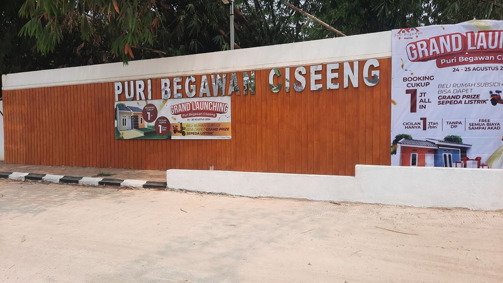 foto gerbang perumahan PURI BEGAWAN CISEENG