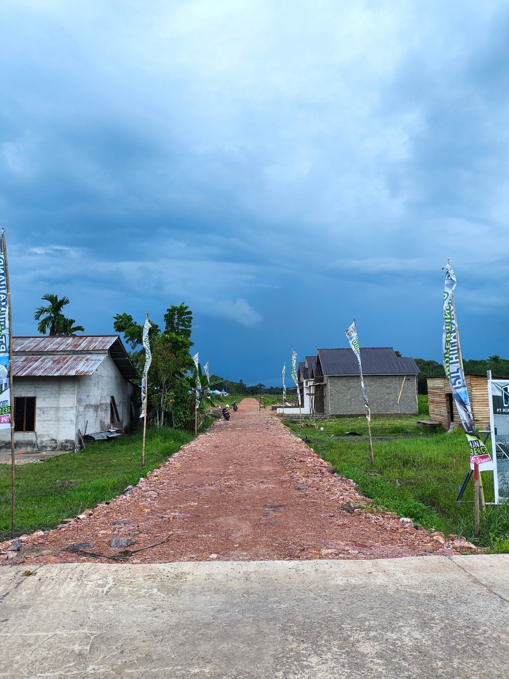 foto gerbang perumahan HILMANA RESIDENCE