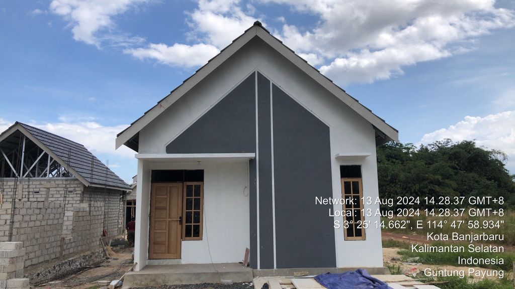 foto tampak rumah tipe Standar perumahan BUMI BINTANG UTAMA