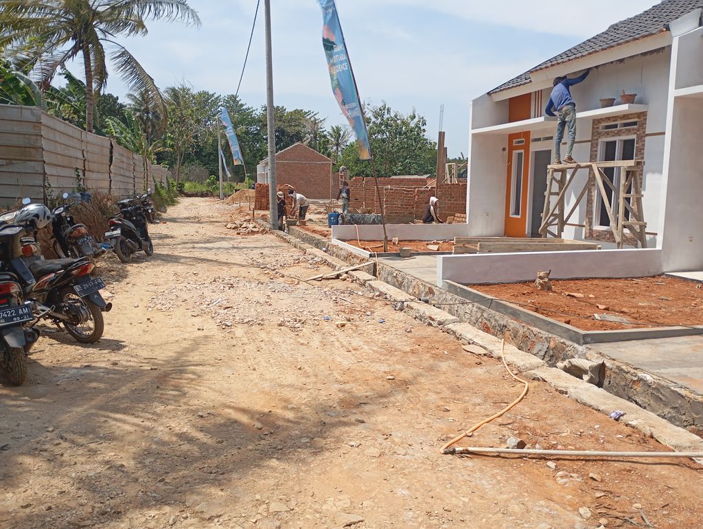 foto posisi tengah perumahan Grand moetiara residence