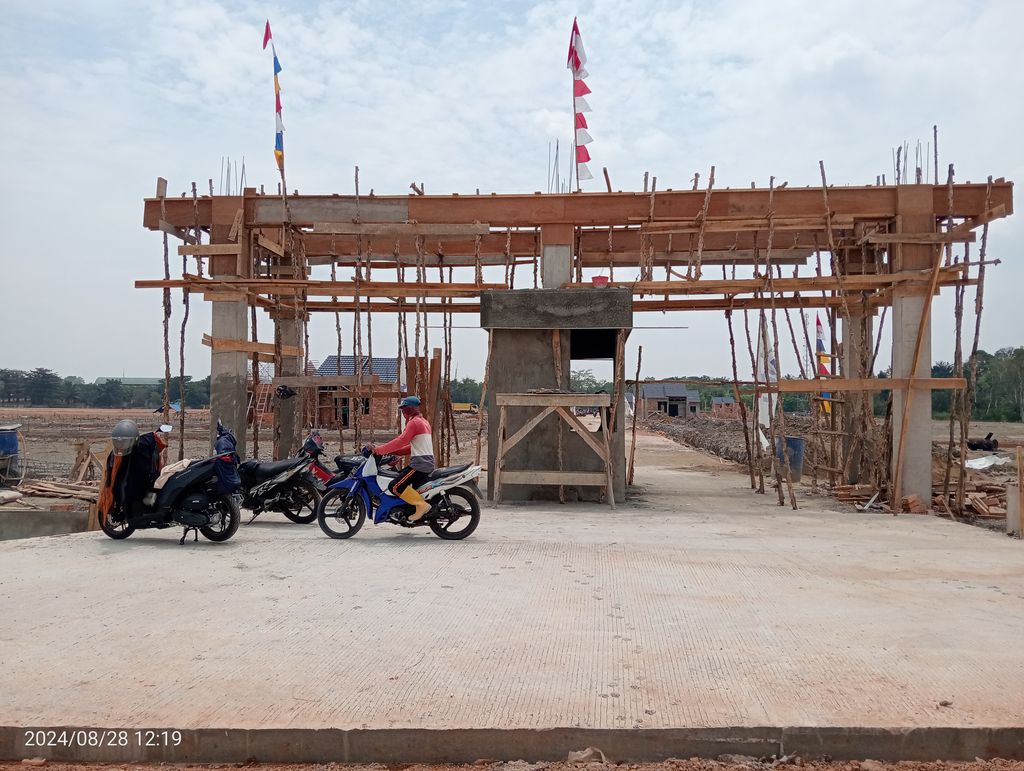 foto gerbang perumahan SURYA ALAM LESTARI
