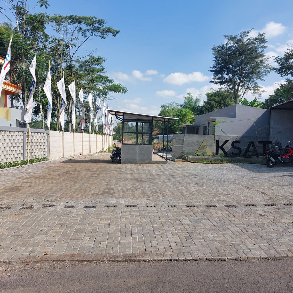 foto gerbang perumahan AKSATA