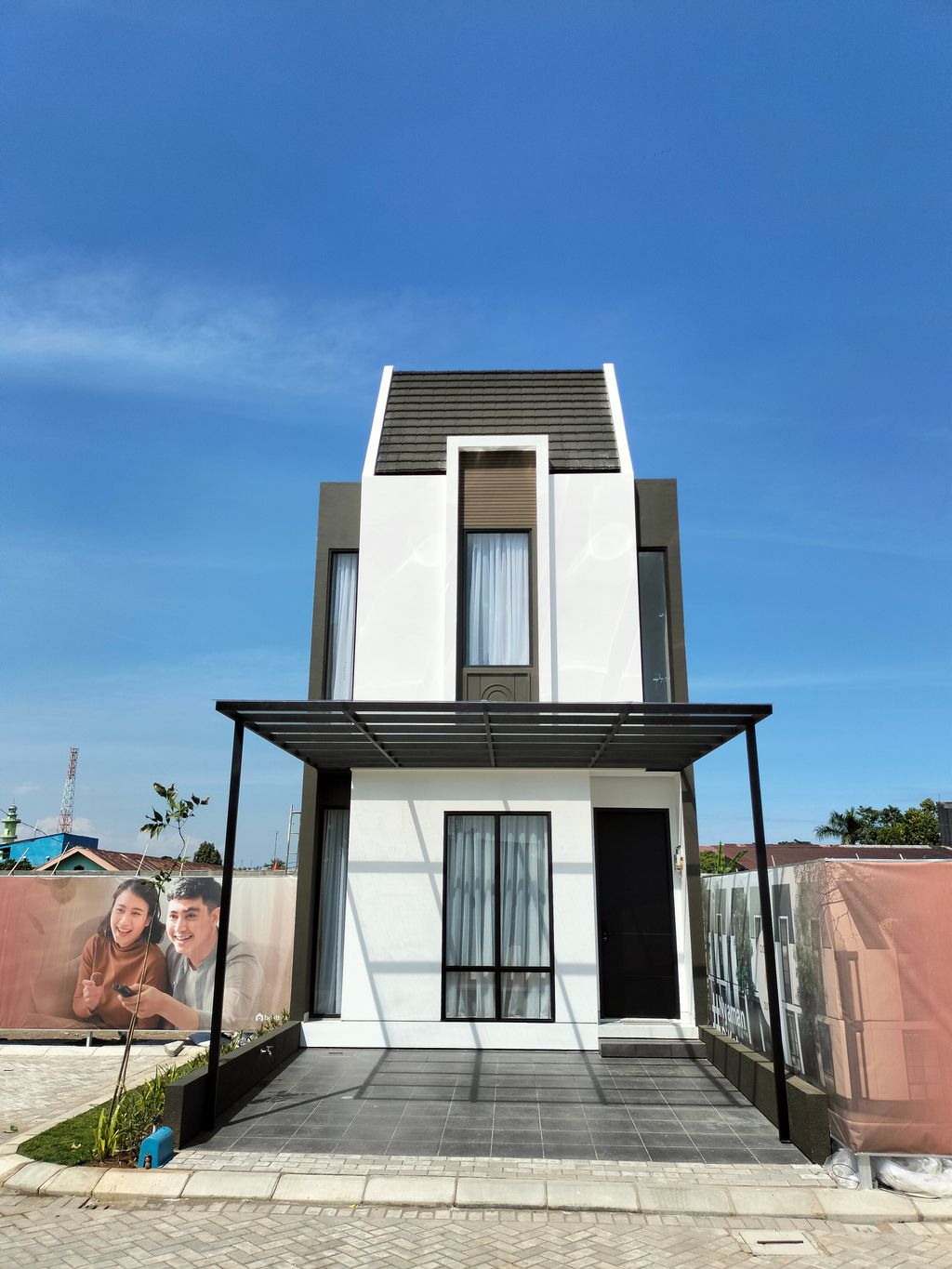 foto contoh rumah perumahan Rajata Residence