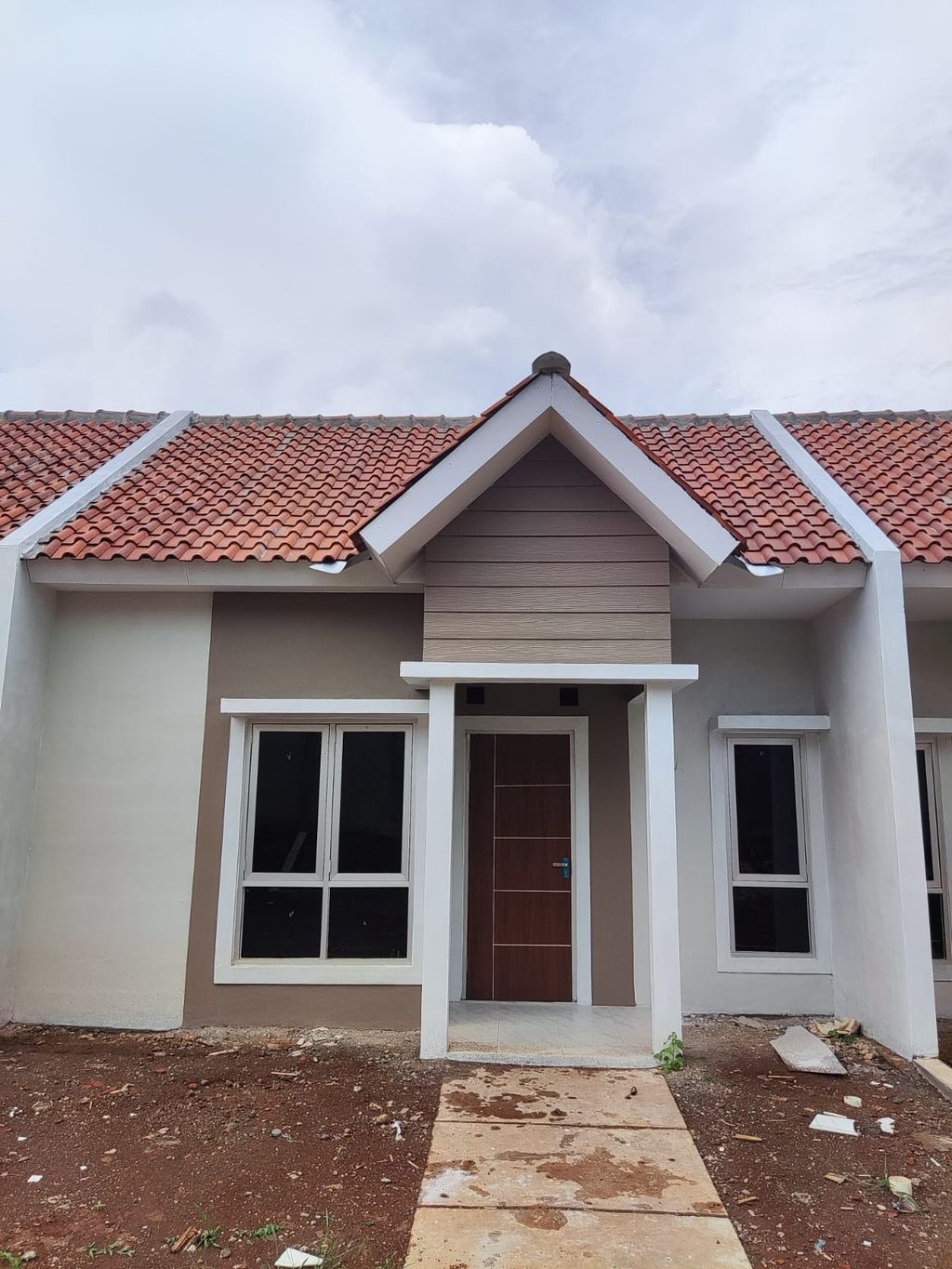 foto tampak rumah tipe 30/60 perumahan Perumahan Grand Wirosari