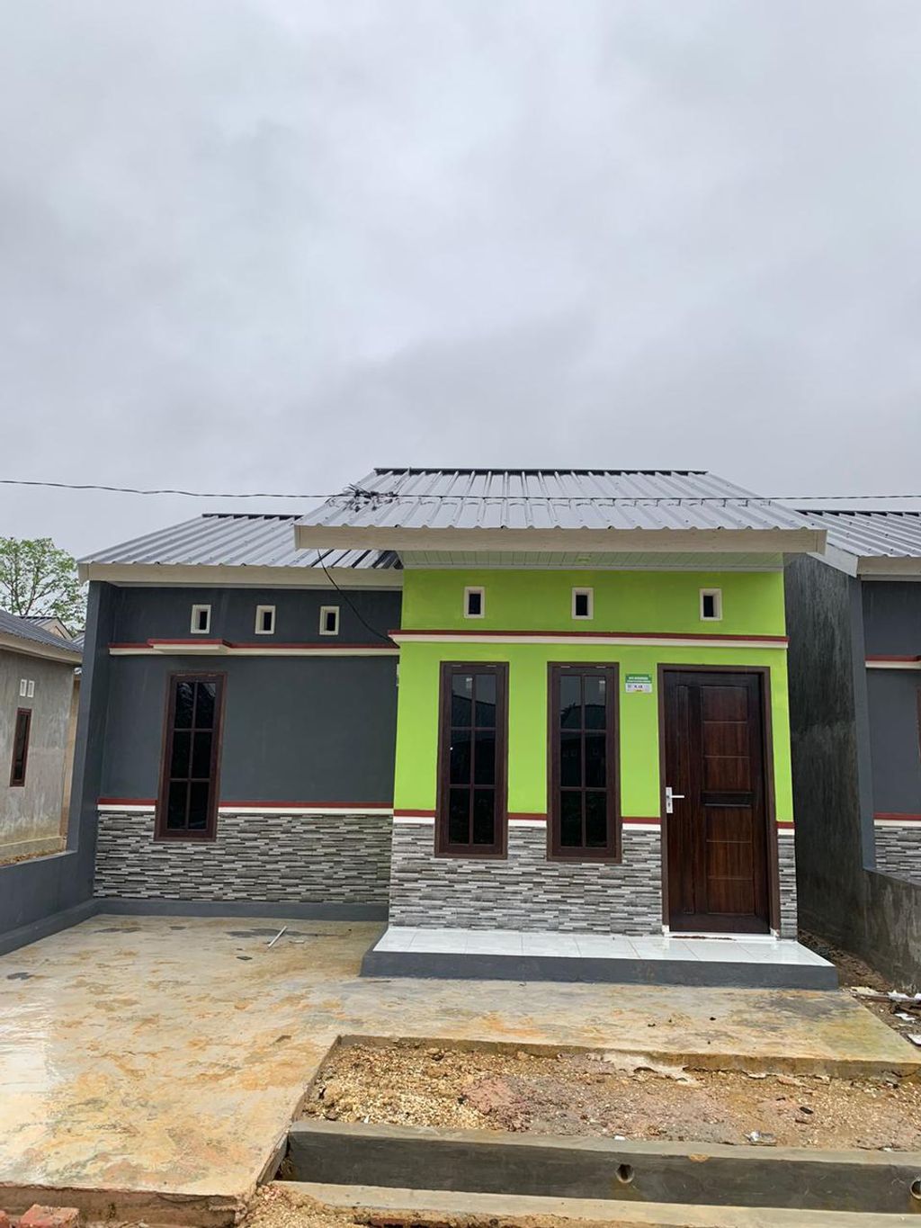 foto tampak rumah tipe 36 perumahan PESONA ALAM KENDARI TAHAP 3