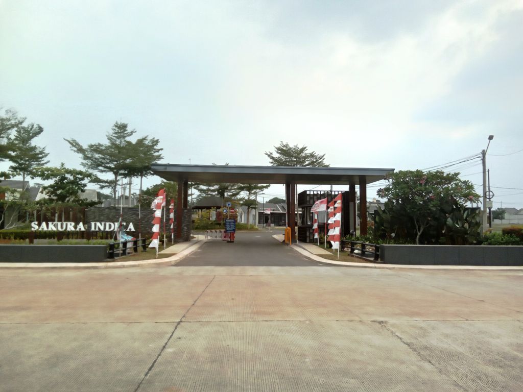 foto gerbang perumahan HARVEST CITY (SAKURA INDICA 2024)