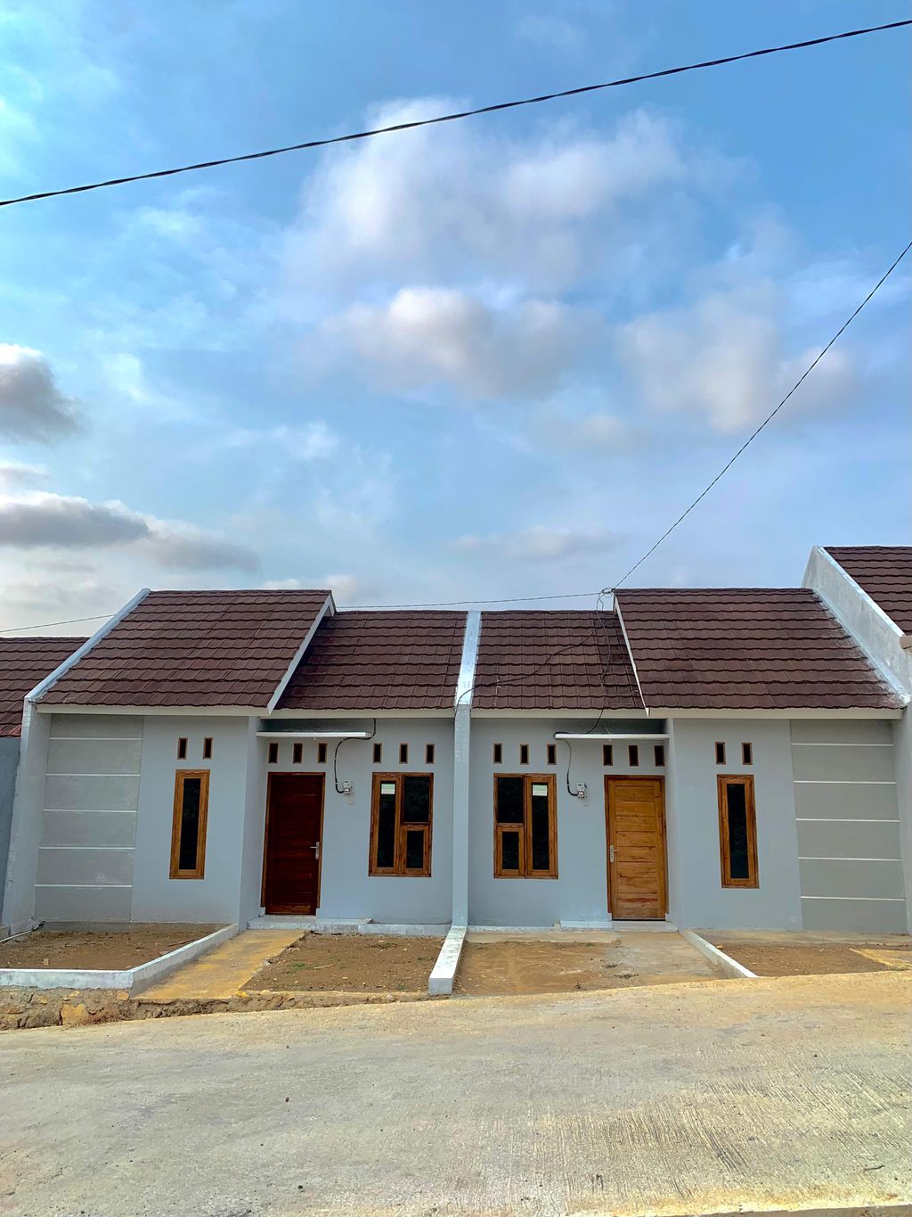 foto tampak rumah tipe 36 perumahan Kota Baru Pracimantoro