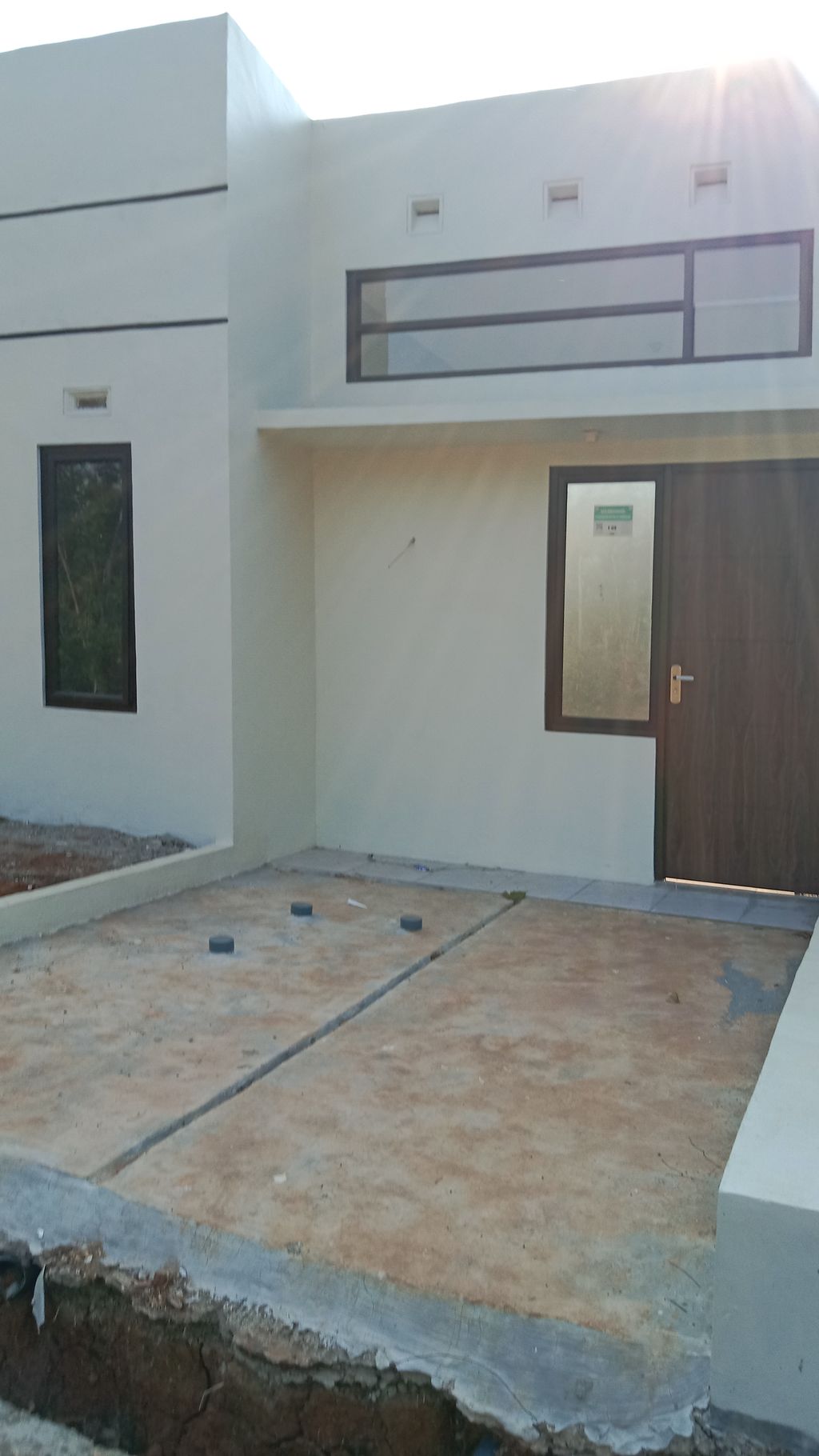 foto tampak rumah tipe 30/81 perumahan Perumahan Marison Regency Jepara