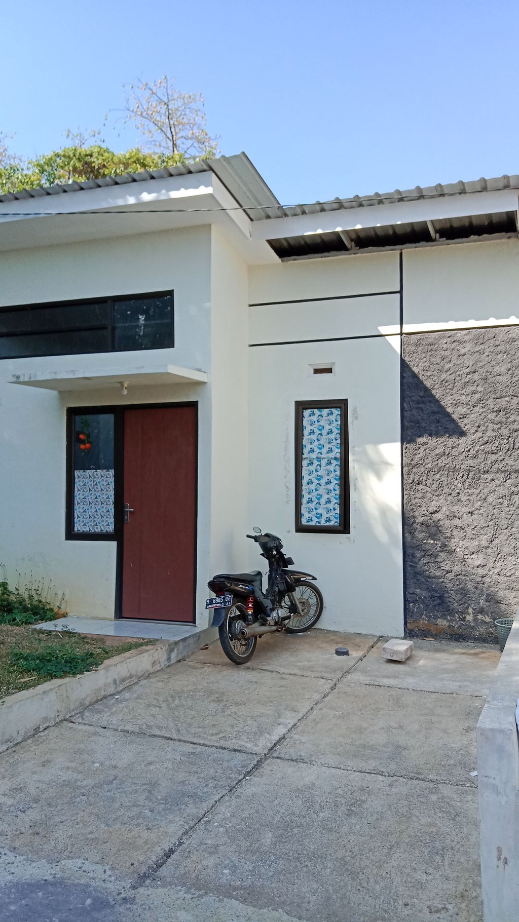 foto tampak rumah tipe 30/87 perumahan Perumahan Marison Regency Jepara