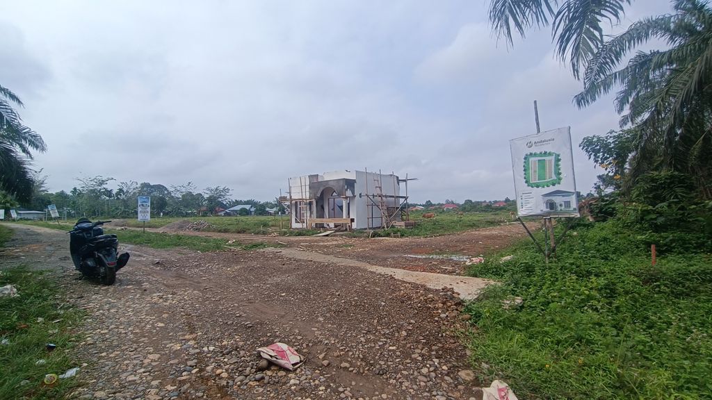 foto gerbang perumahan Andalusia Residence