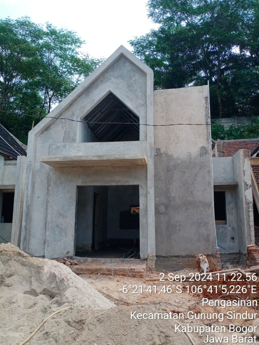 foto tampak rumah tipe NRS2-0033 perumahan SERPONG NATURA CITY TAHAP 2