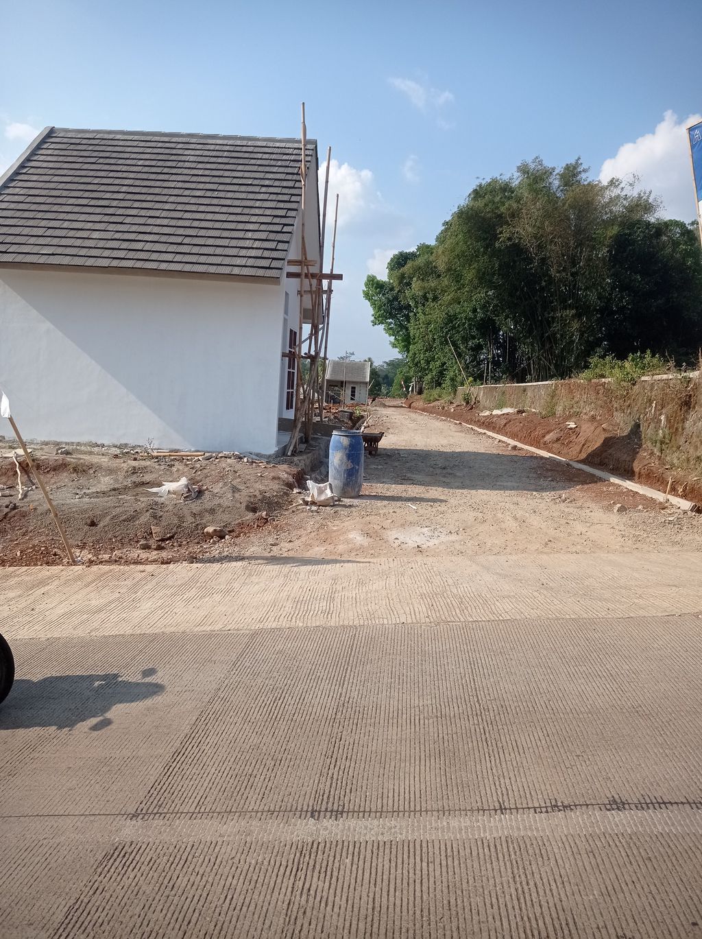 foto gerbang perumahan Restoe Boemi Djati Regency