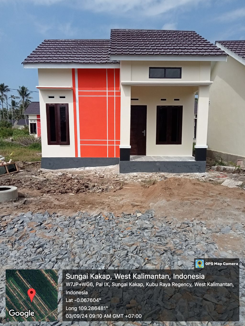 foto tampak rumah tipe 36 subsidi perumahan BORNEO ICON RESIDENCE 9