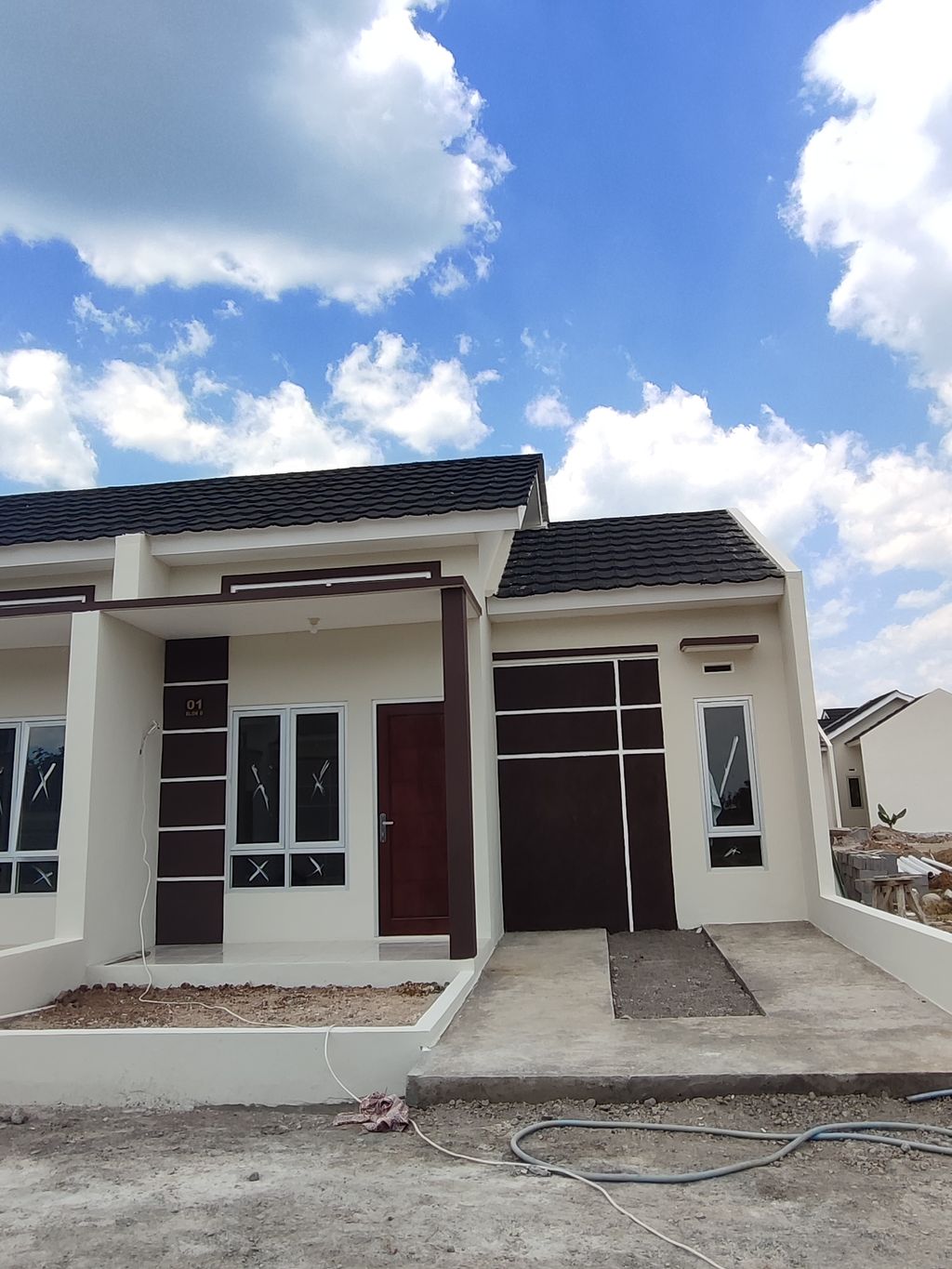 foto contoh rumah perumahan Griya Alam Ageng