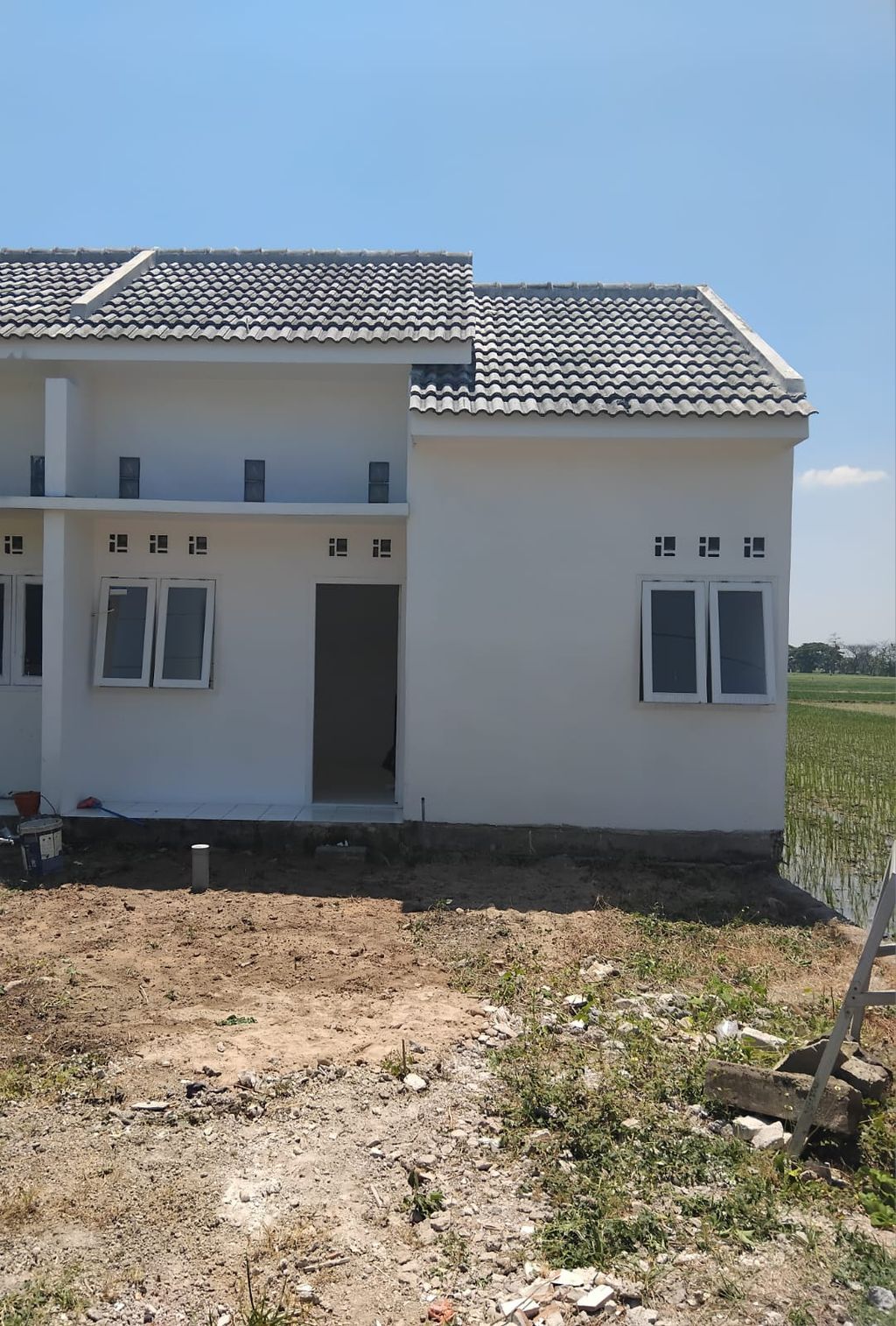 foto tampak rumah tipe 36/60 perumahan PERUMAHAN NIRWANA LAND 1