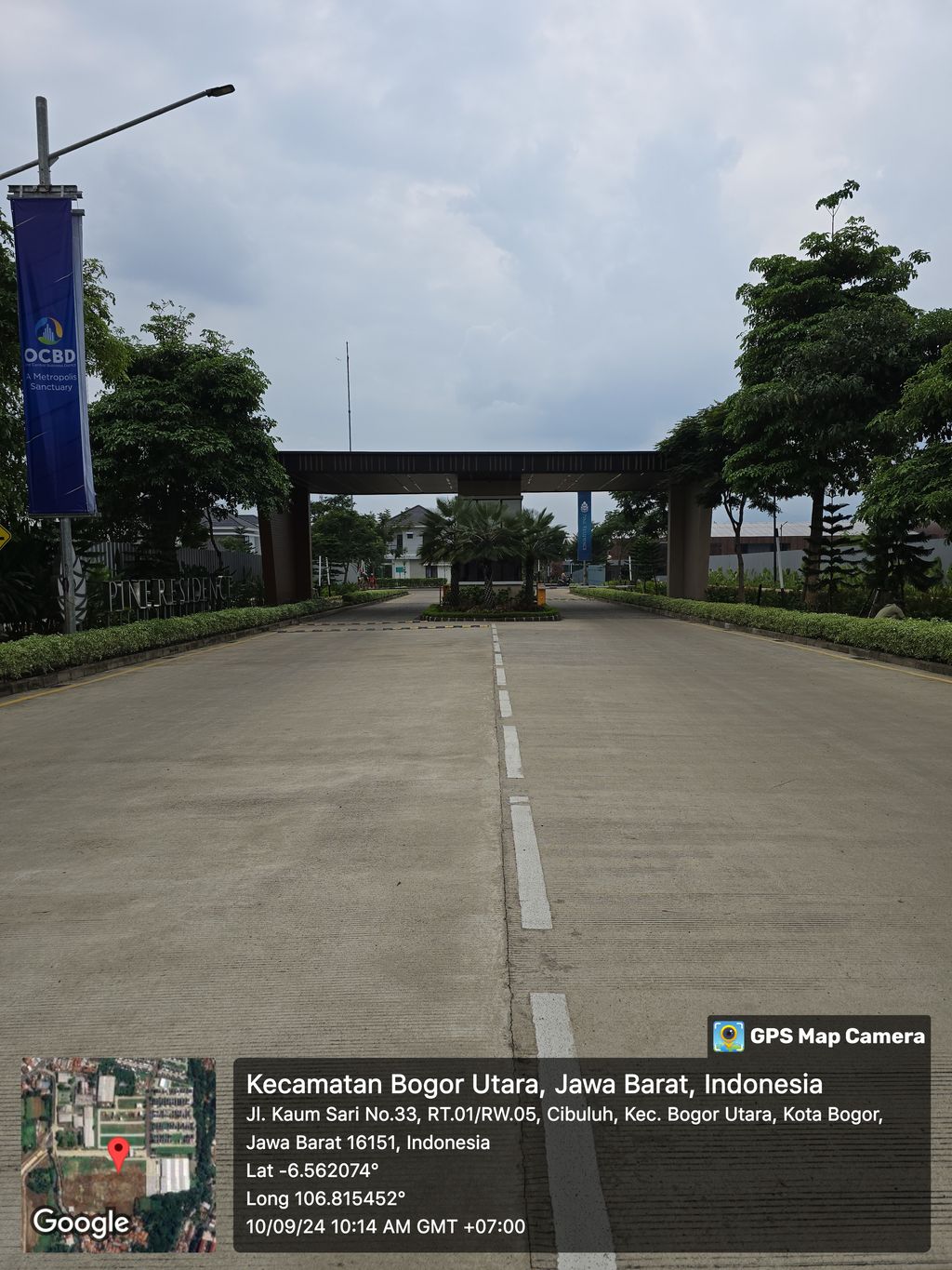 foto gerbang perumahan Perumahan Pine Residence Cluster Northern Pine