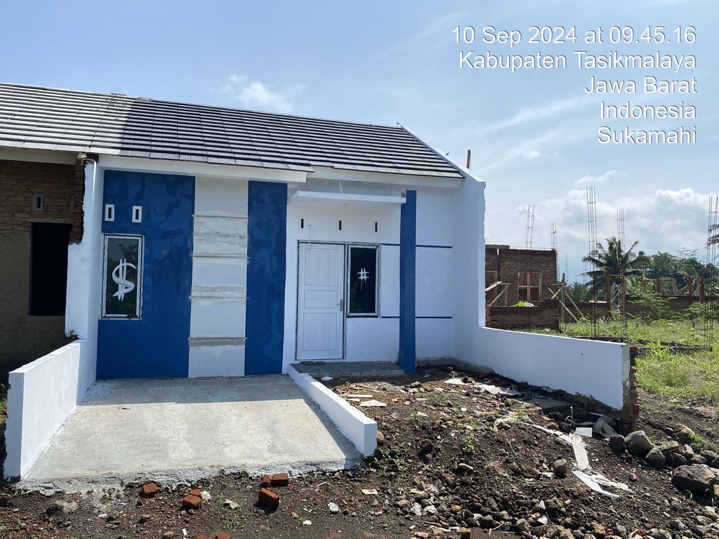 foto tampak rumah tipe 30/72 perumahan Kota Impian Sukamahi