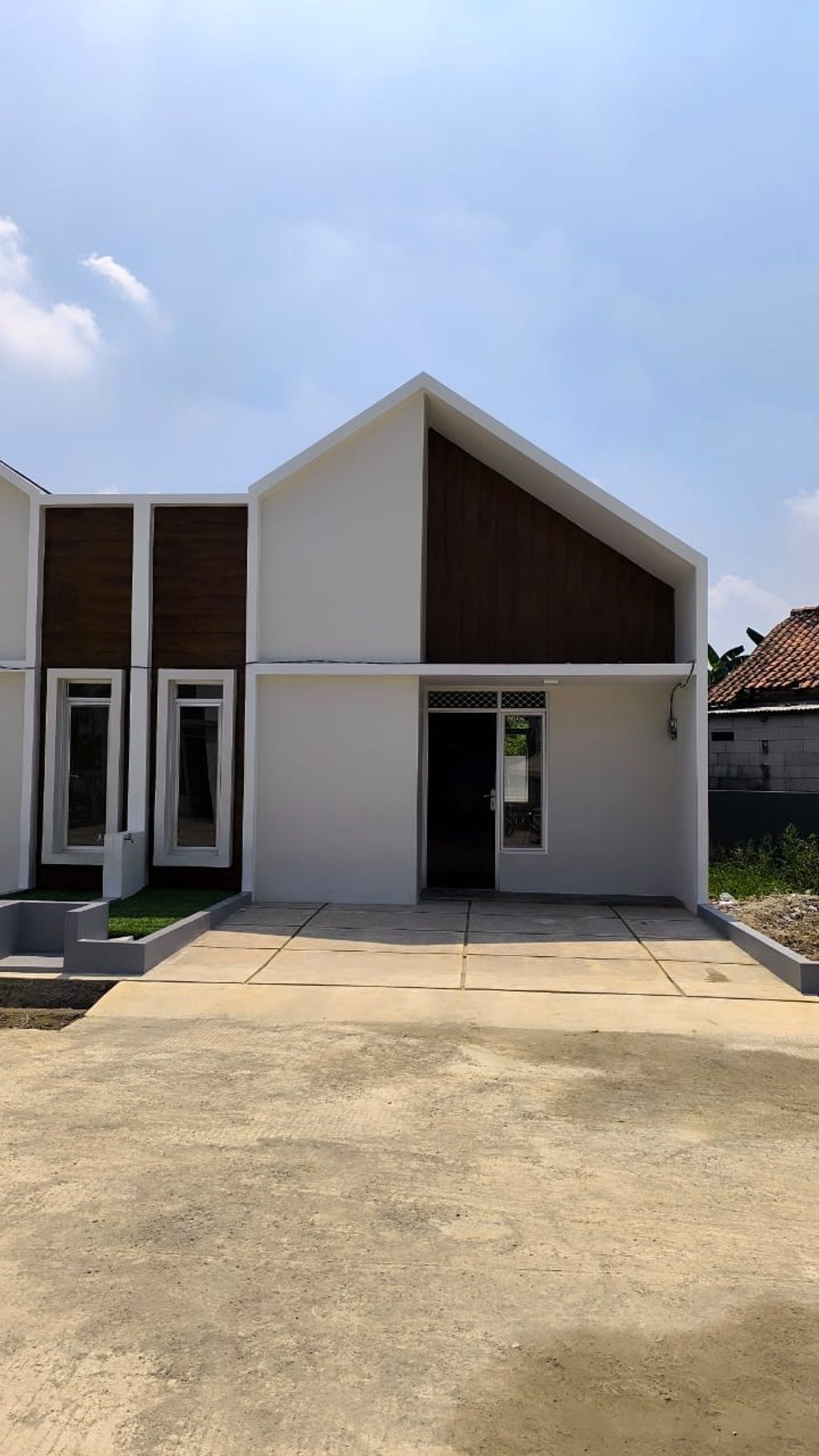 foto tampak rumah tipe Komersil 36/60 perumahan KIYARA DAMAI