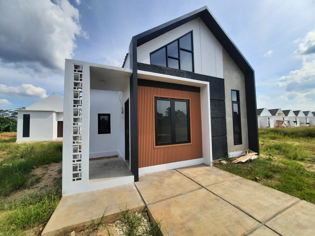 foto contoh rumah perumahan BUANA AMERTA REGENCY