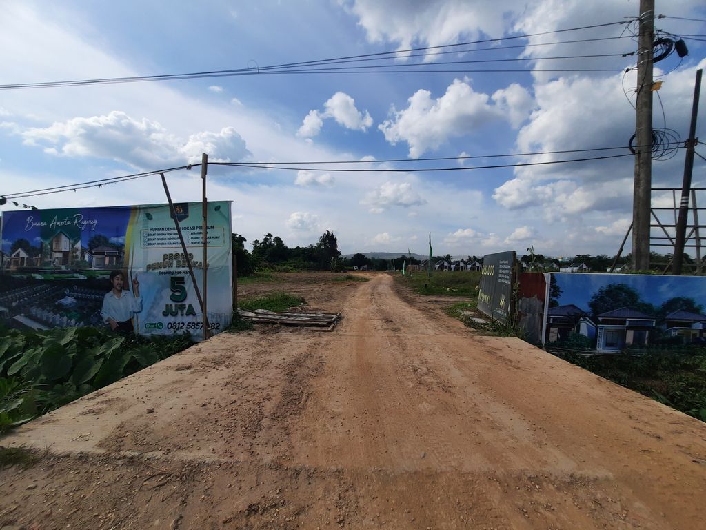 foto gerbang perumahan BUANA AMERTA REGENCY