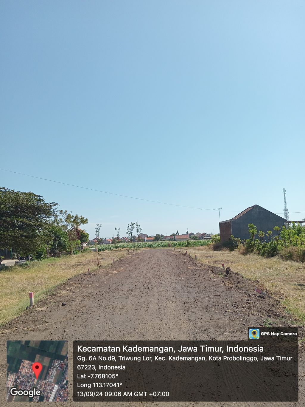 foto posisi tengah perumahan PERUM HI LAND