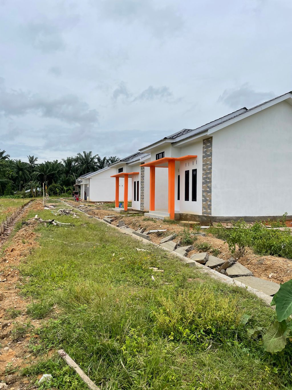 foto posisi tengah perumahan BUKIT RATA PERMAI