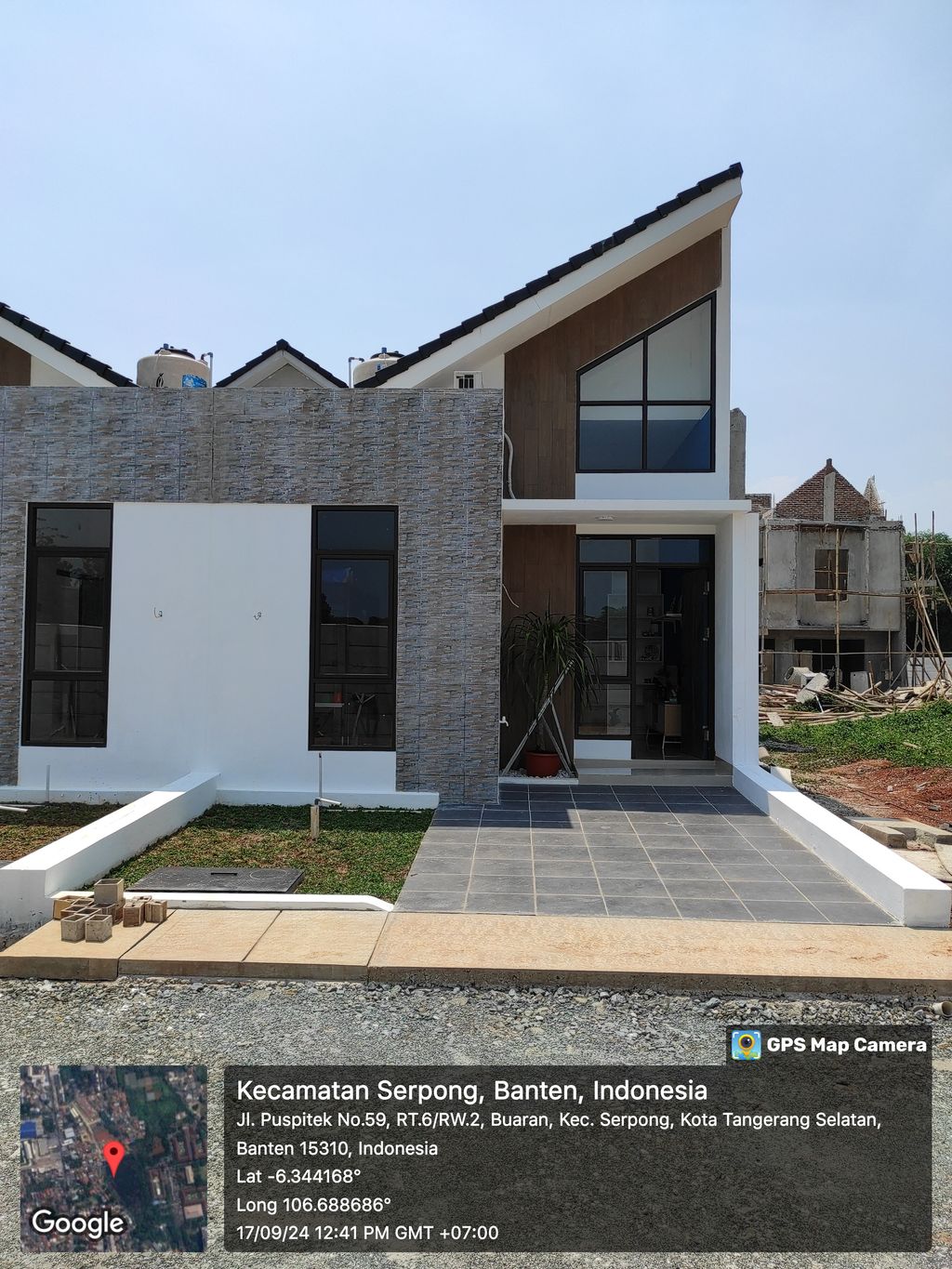 foto tampak rumah tipe 1 Lt perumahan ASPENPARK SERPONG