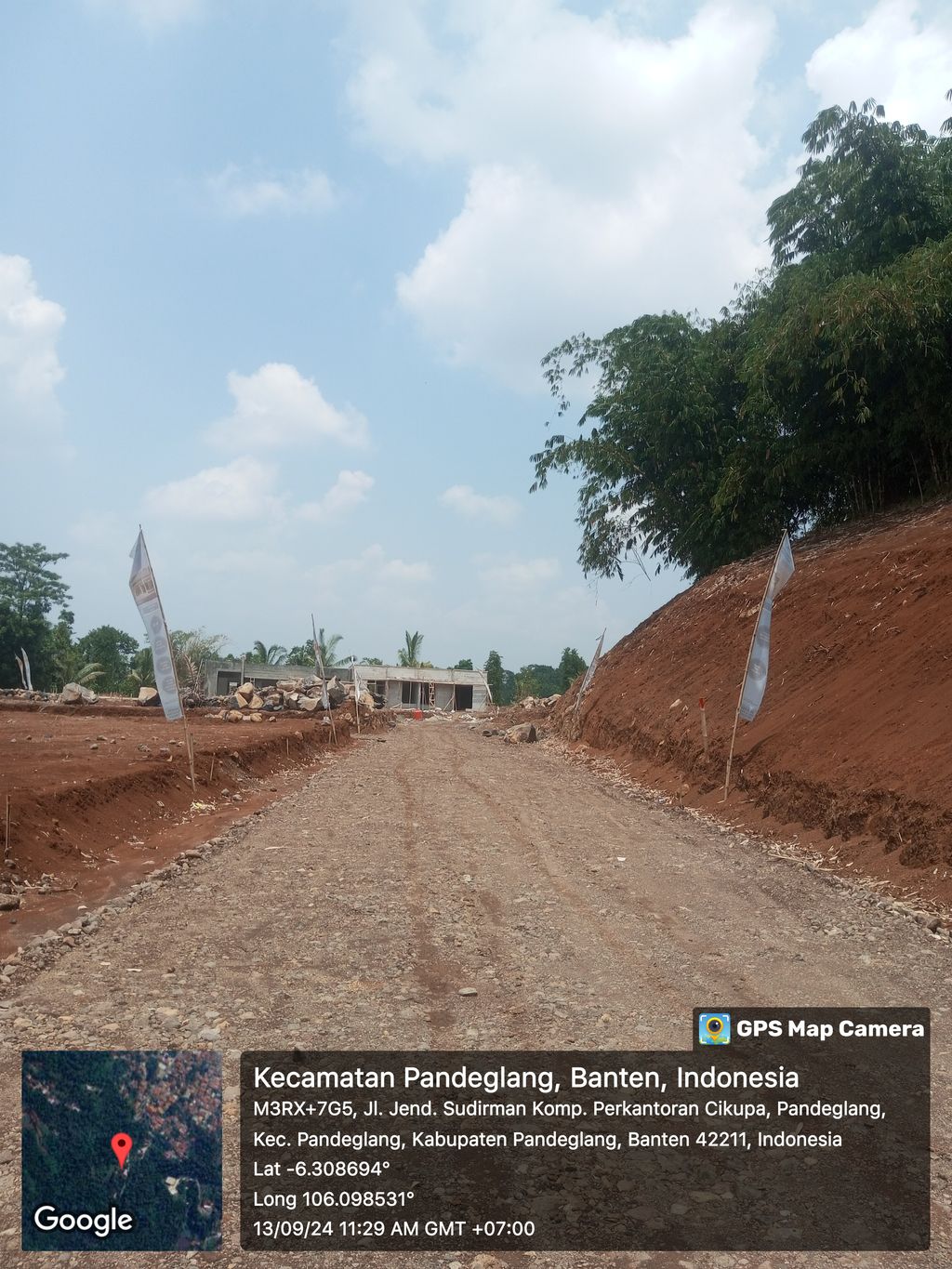 foto gerbang perumahan Pandeglang Mountain