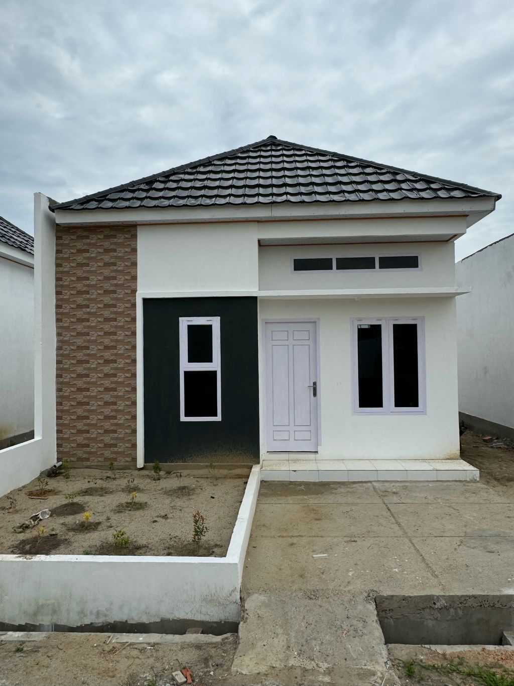 foto contoh rumah perumahan GRIYA AGUNG RESIDENCE