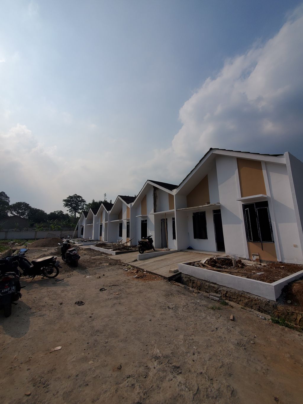 foto posisi tengah perumahan DALUNG GREEN VILLAGE TAHAP 2